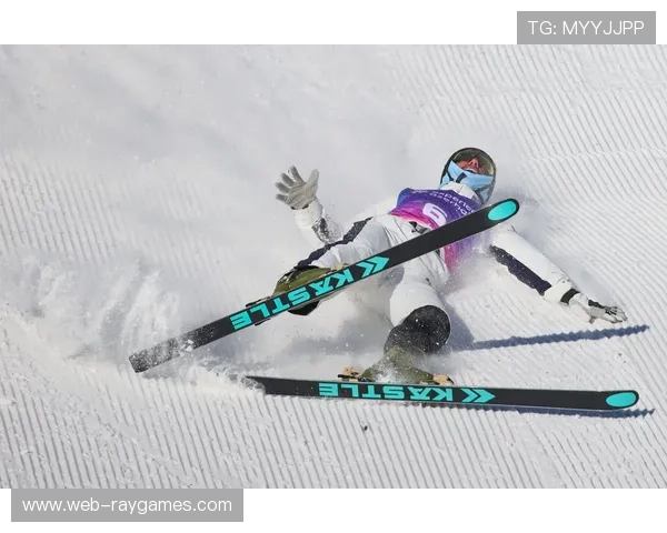 国际雪联世界杯云顶站团体赛中国包揽冠亚军