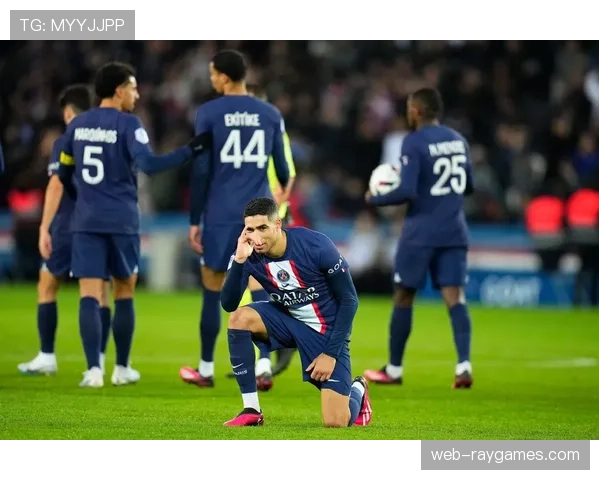 传控与防反的终极对决：评曼城与巴黎圣日耳曼的四分之一决赛首回合